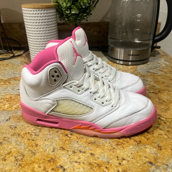 Jordan 5 size 5 - Picture 1 of 10